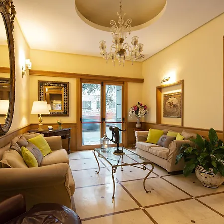 Hotell Grand Europa & Restaurant Neapel