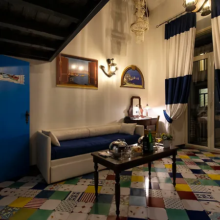 Hotel Grand Europa & Restaurant Naples