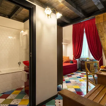 Grand Europa & Restaurant 3* Naples