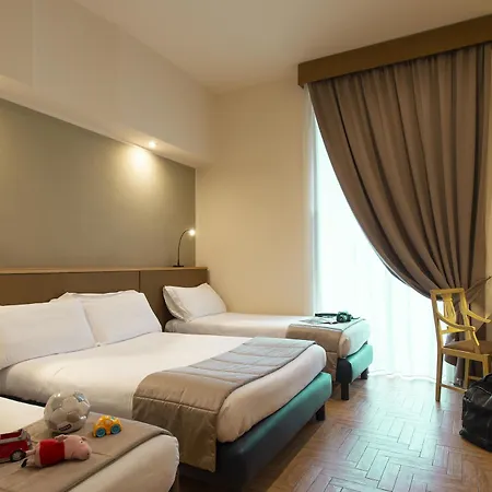 Hotel Grand Europa & Restaurant Naples