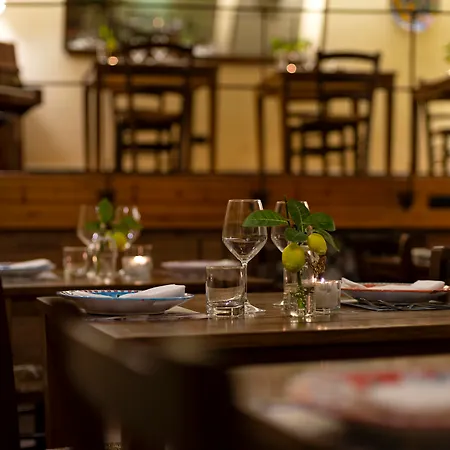 Grand Europa & Restaurant Naples
