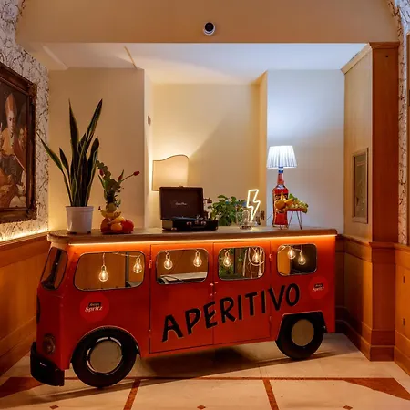 Hotel Grand Europa & Restaurant Naples
