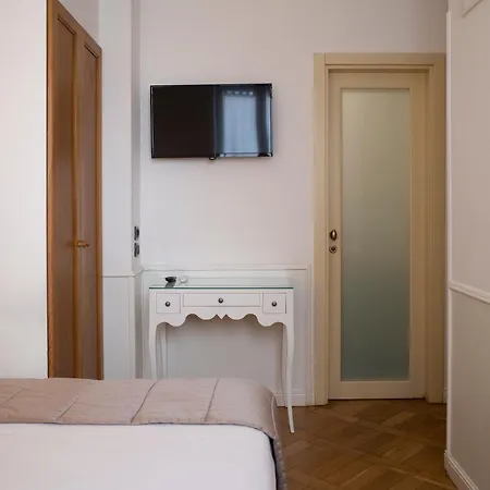 Grand Europa & Restaurant 3*
