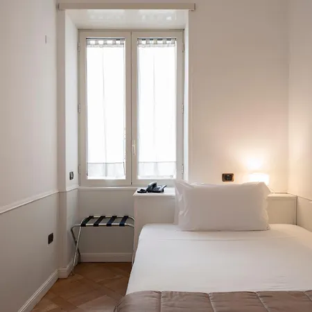 Grand Europa & Restaurant Hotel Naples