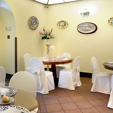 Grand Europa & Restaurant 3* Napels