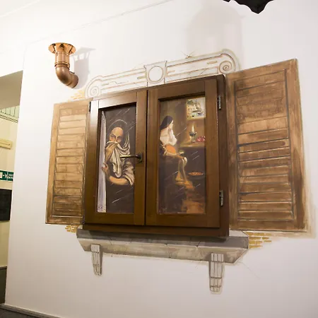 Grand Europa & Restaurant Neapol