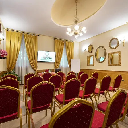 Grand Europa & Restaurant 3*