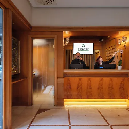 Hotel Grand Europa & Restaurant