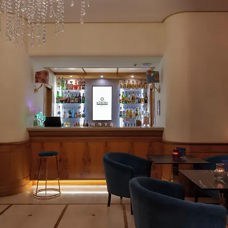 Grand Europa & Restaurant 3*