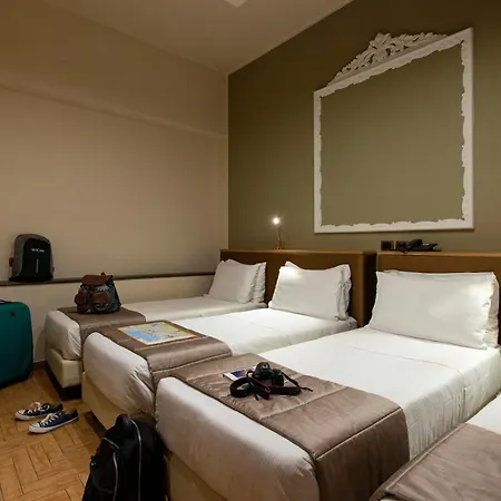 Grand Europa & Restaurant 3* Neapol