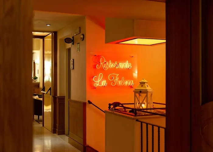 Grand Europa & Restaurant Hotel 3*