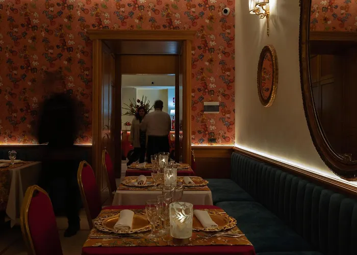 Grand Europa & Restaurant 3* Napoli