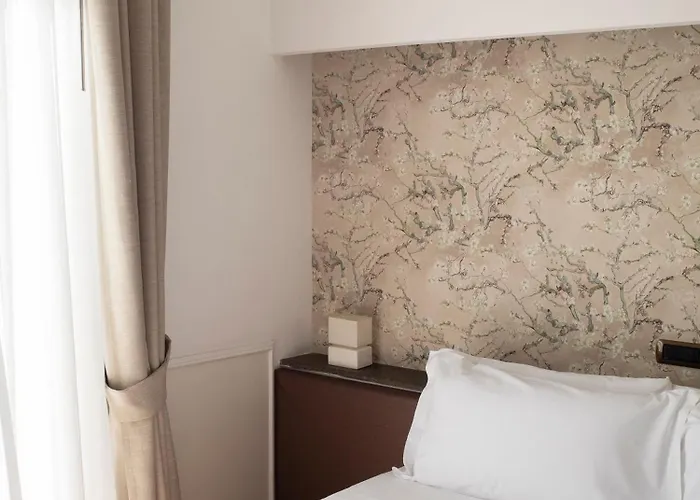 Hotel Grand Europa & Restaurant 3*